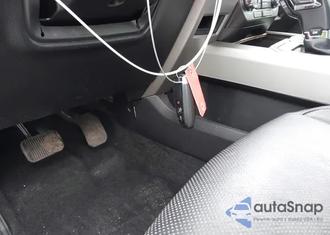 2018 Ford F-150 Lariat z USA, uszkodzony, nr VIN 1FTEW1E50JKF43790